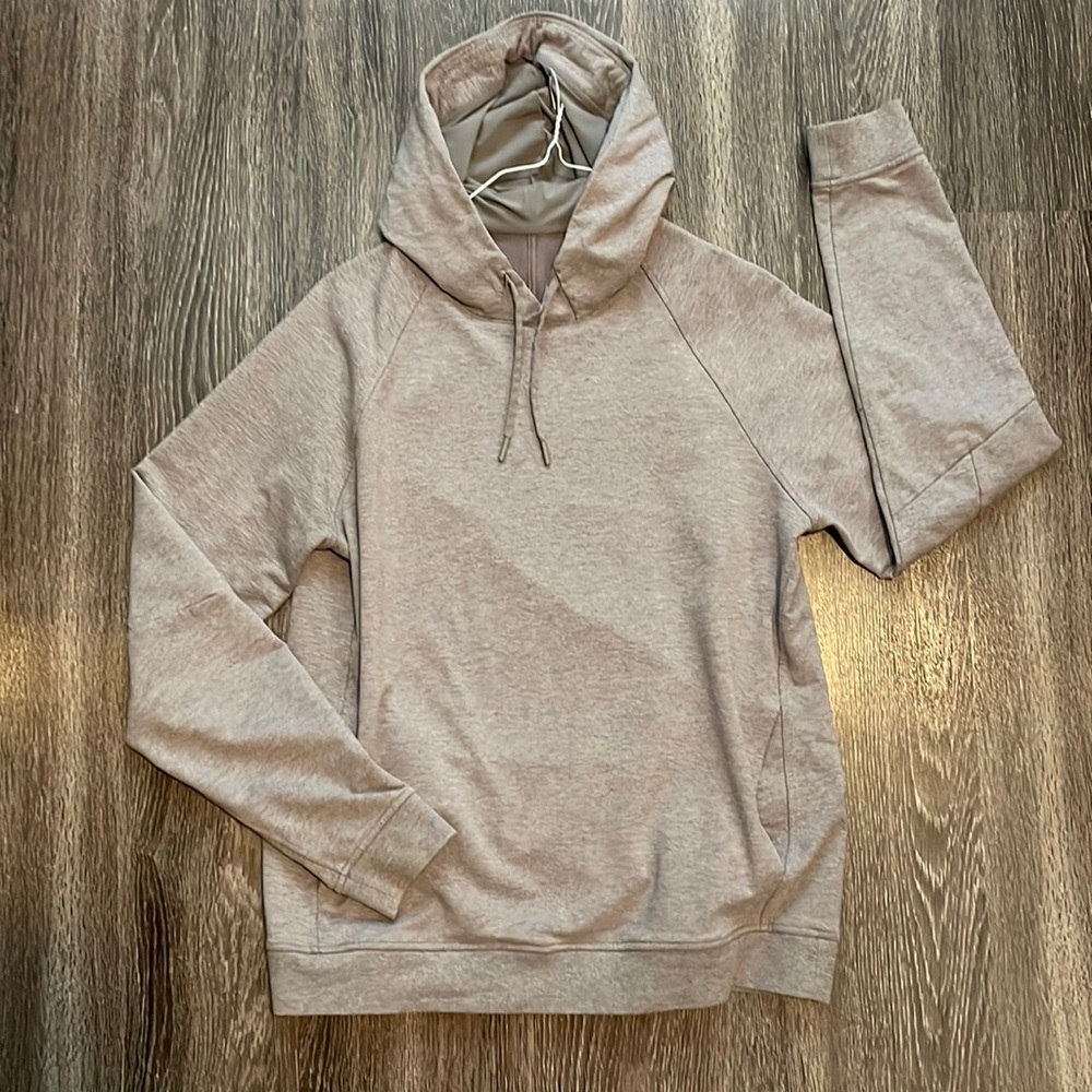 Men’s Lululemon City Sweat Pullover. Size Large. Color Lavender. Tag removed